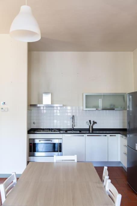Cozy Apartment With A Strategic Position Florenz Exterior foto